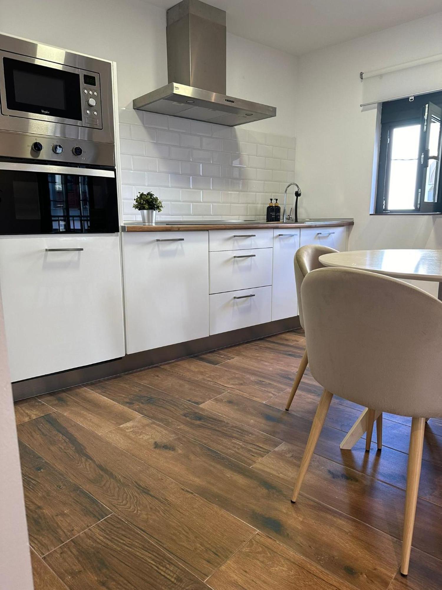 Apartamentos Urbanin I Plaza Ayuntamiento كوذِييرو المظهر الخارجي الصورة