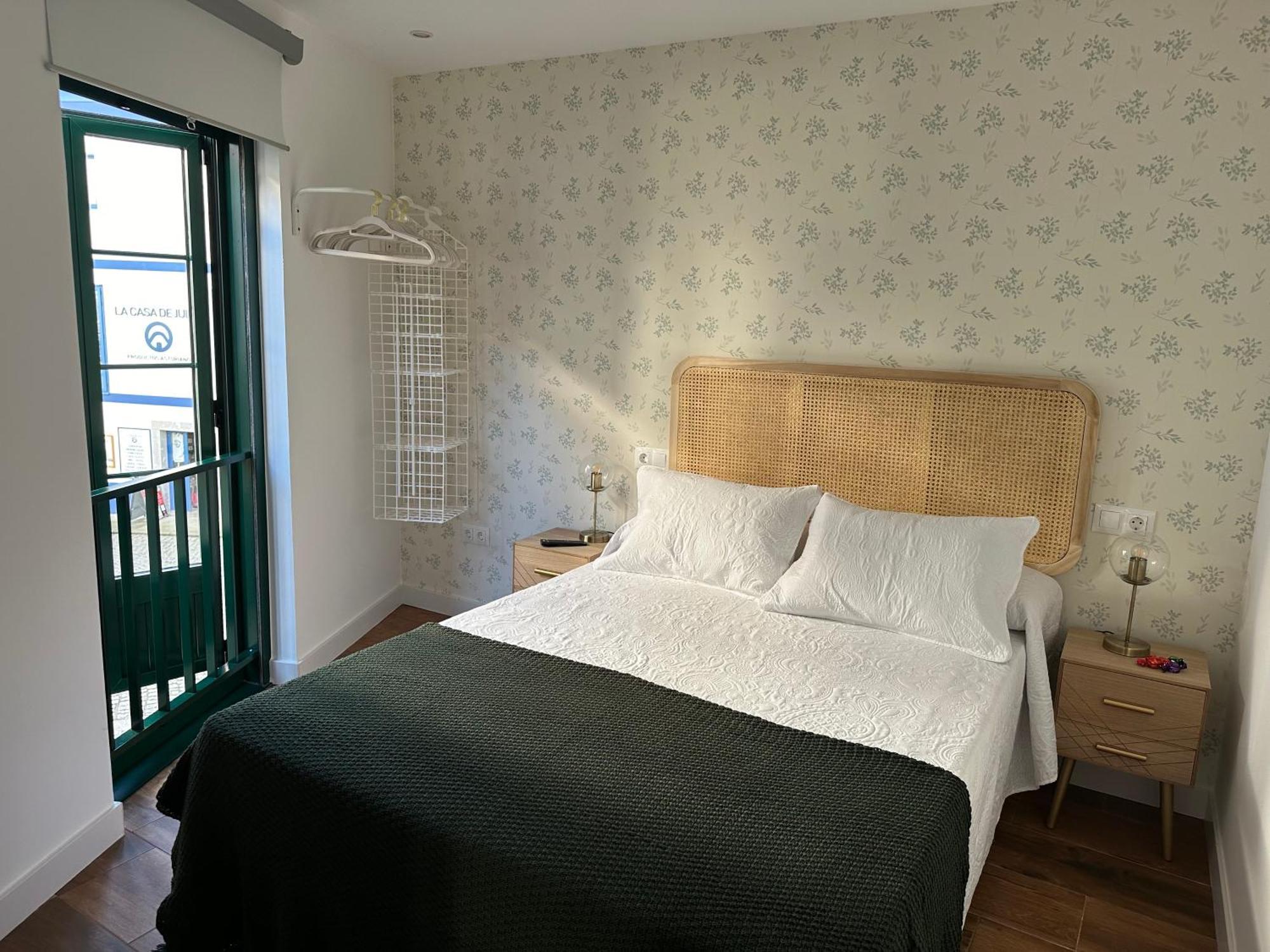 Apartamentos Urbanin I Plaza Ayuntamiento كوذِييرو المظهر الخارجي الصورة